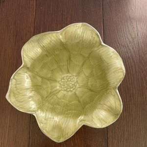 Julia Knight Lily Serving Bowl 8.5 Aluminum Enamel Light green Floral Bowl 2009